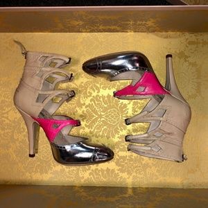 NEW Size 36 MIU MIU Nude Hot Pink Silver Pumps
